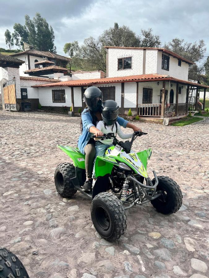 Hacienda Santa Ana Lodging Bed and Breakfast Guamote Exterior foto